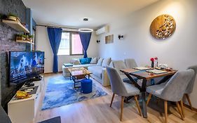 Top Center Retreat, Near Aubg Free Parking
